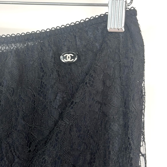 Chanel 17/SS Runway Black Lace Striped Midi Skirt - Picture 4 of 11